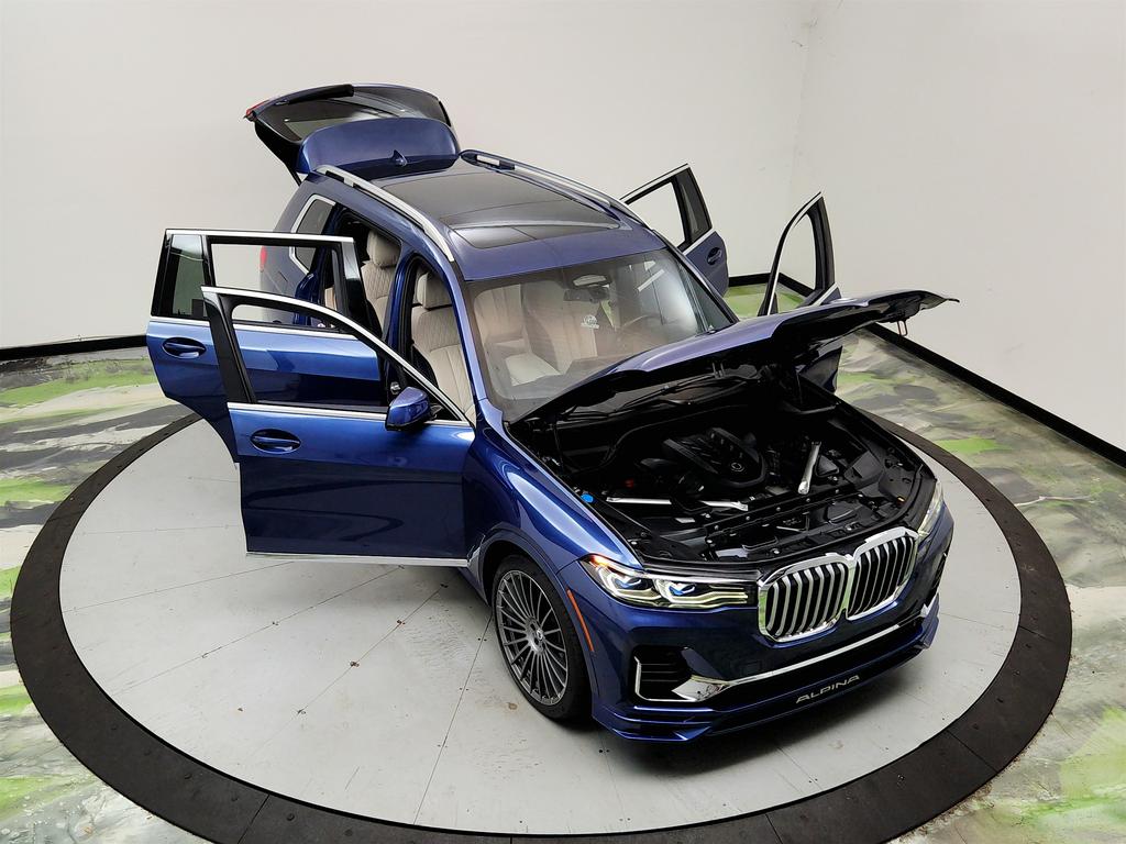 2022 BMW X7 - $67,595