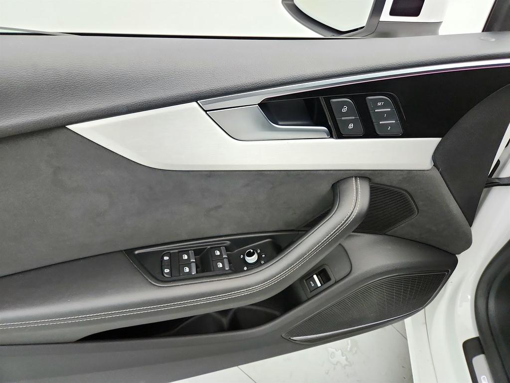2022 Audi A5