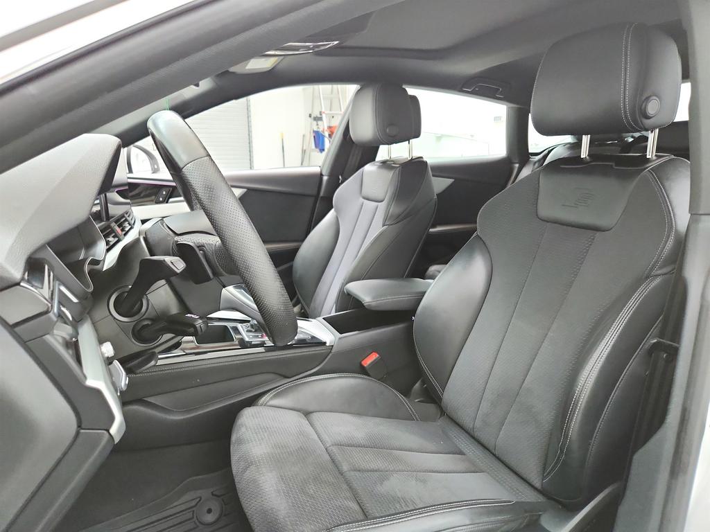 2022 Audi A5