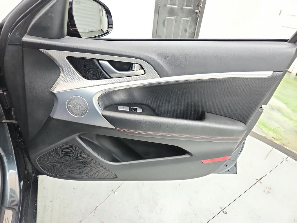 2023 Genesis G70 - $19,850