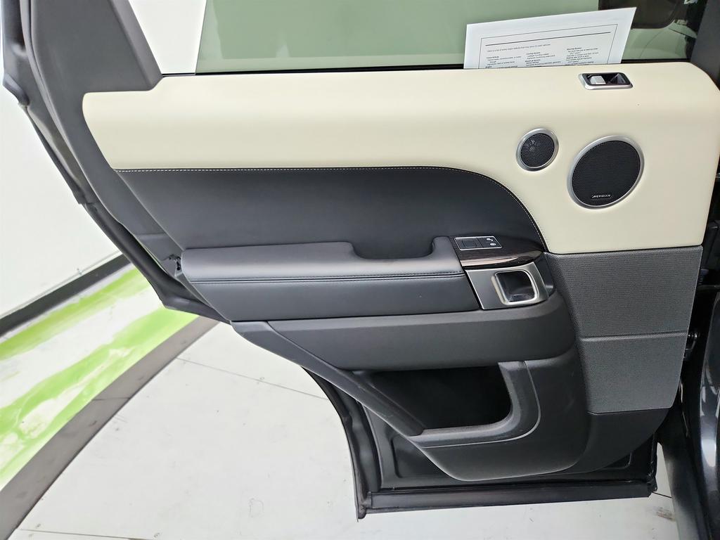 2020 Land Rover Range Rover Sport
