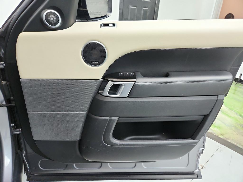 2021 Land Rover Range Rover Sport - $25,895