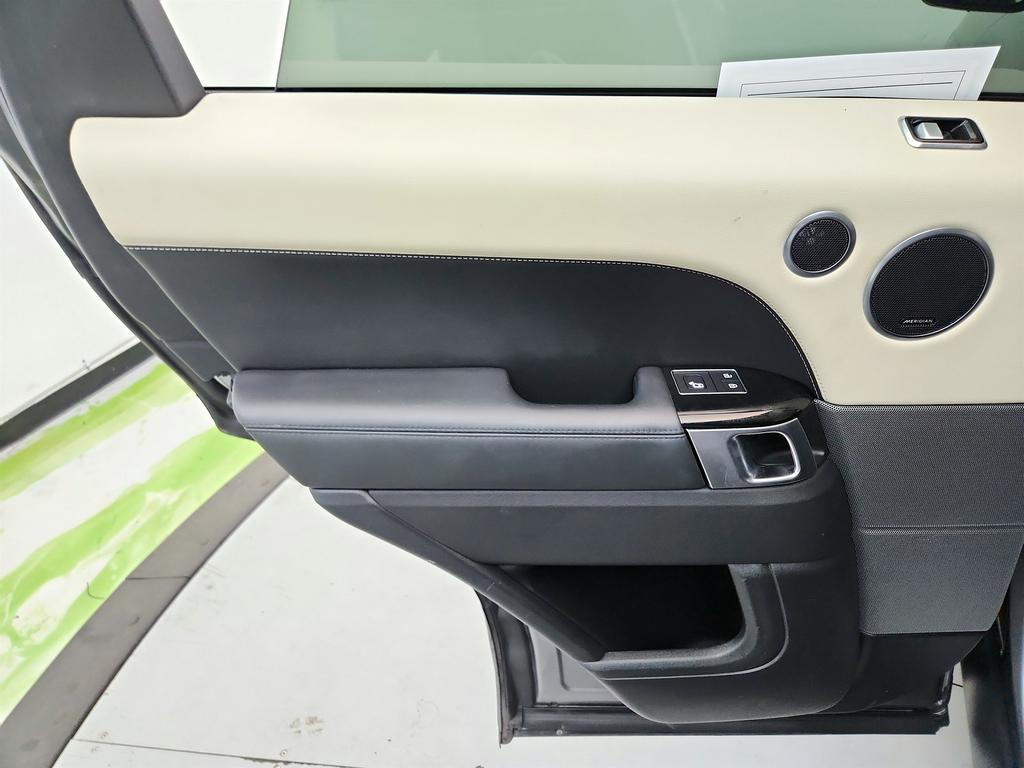 2021 Land Rover Range Rover Sport - $25,895