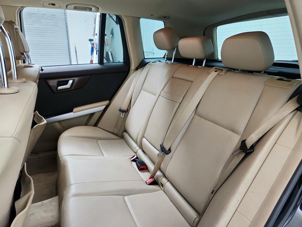 2012 Mercedes-Benz GLK-Class - $6,295