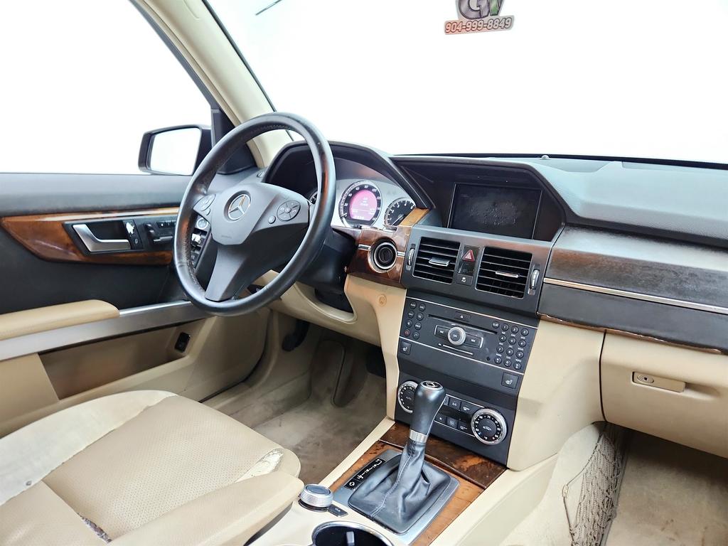 2012 Mercedes-Benz GLK-Class - $6,295
