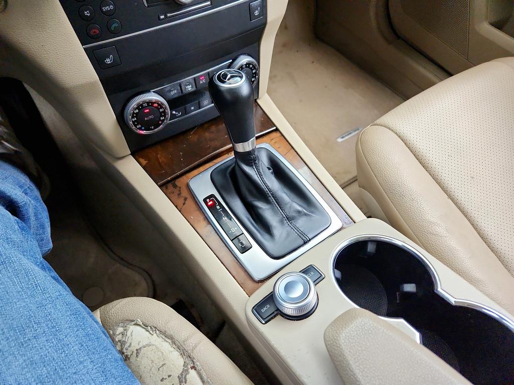 2012 Mercedes-Benz GLK-Class - $6,295