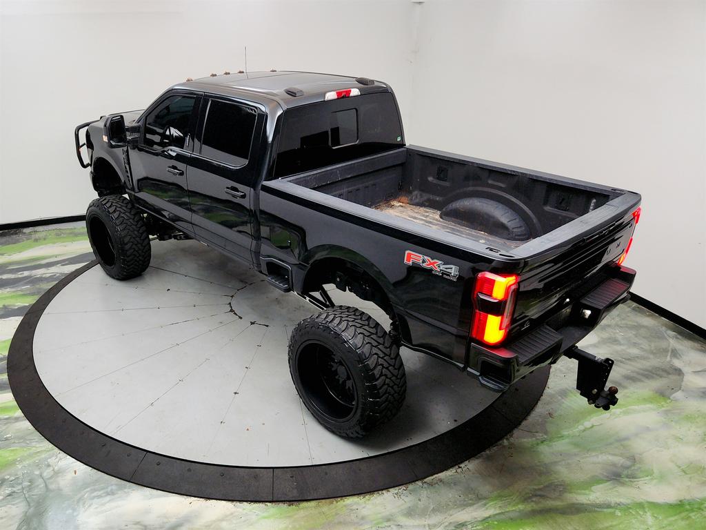 2023 Ford F-250 - $109,995