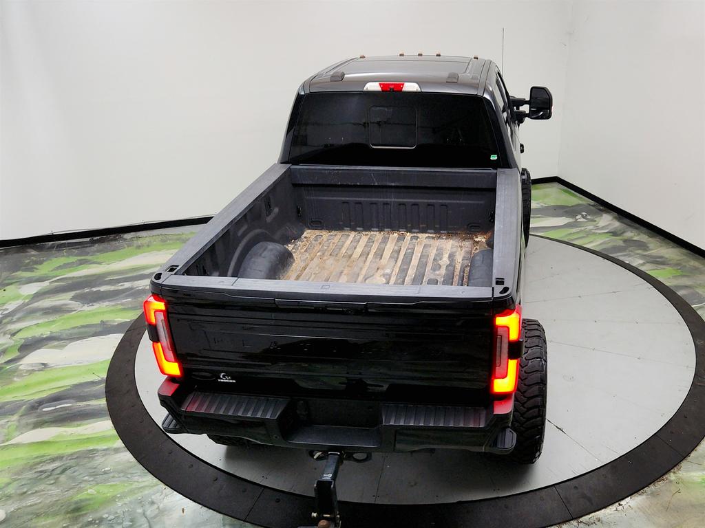 2023 Ford F-250 - $109,995