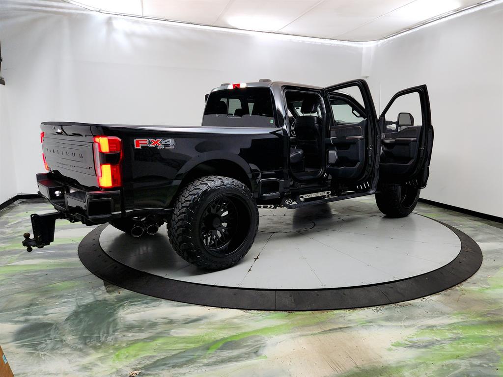 2023 Ford F-250 - $109,995