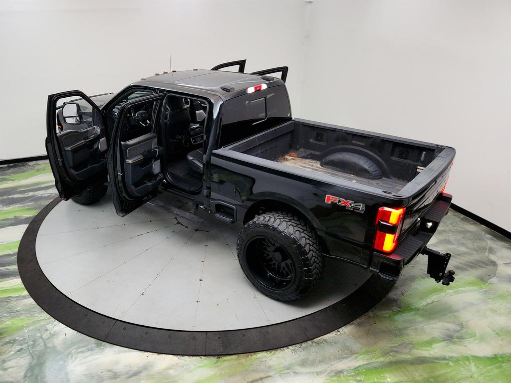 2023 Ford F-250 - $109,995