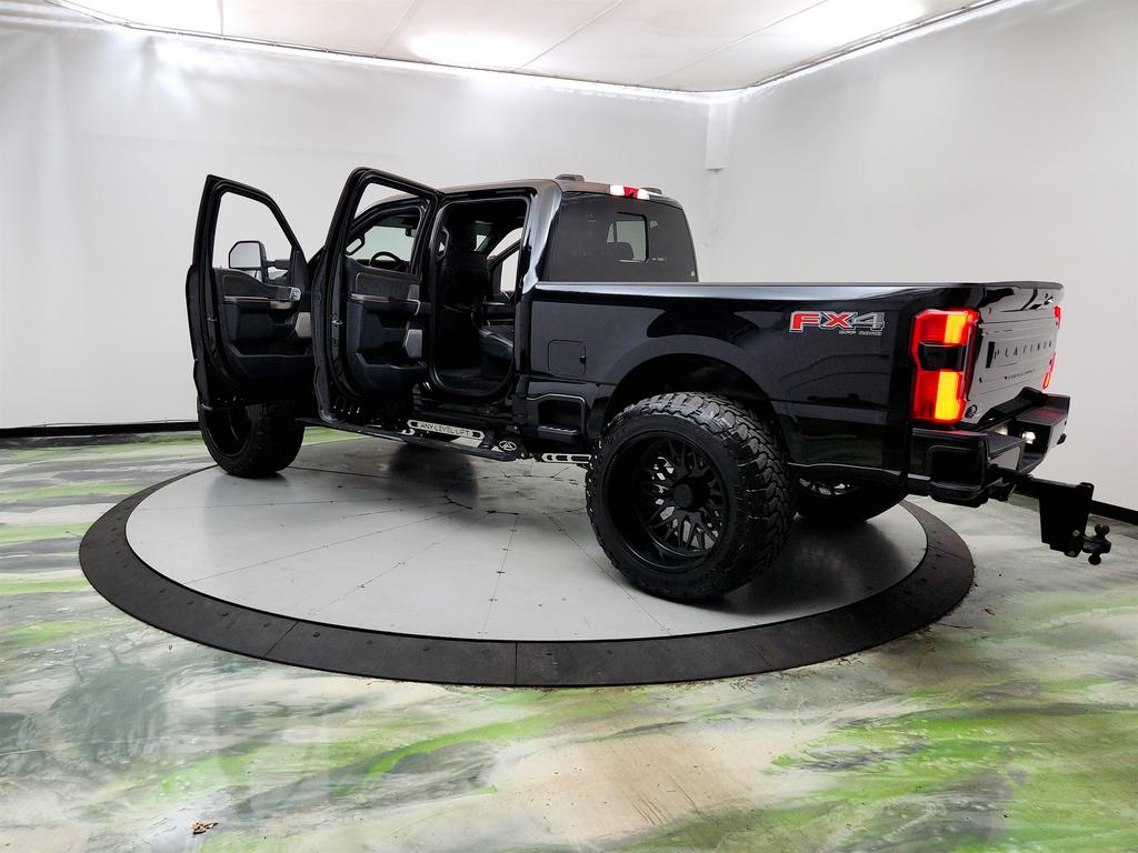 2023 Ford F-250 - $109,995