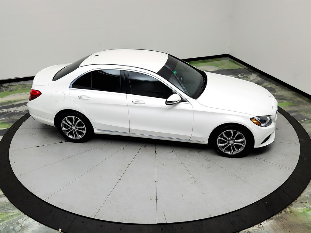 2016 Mercedes-Benz C-Class - $8,995