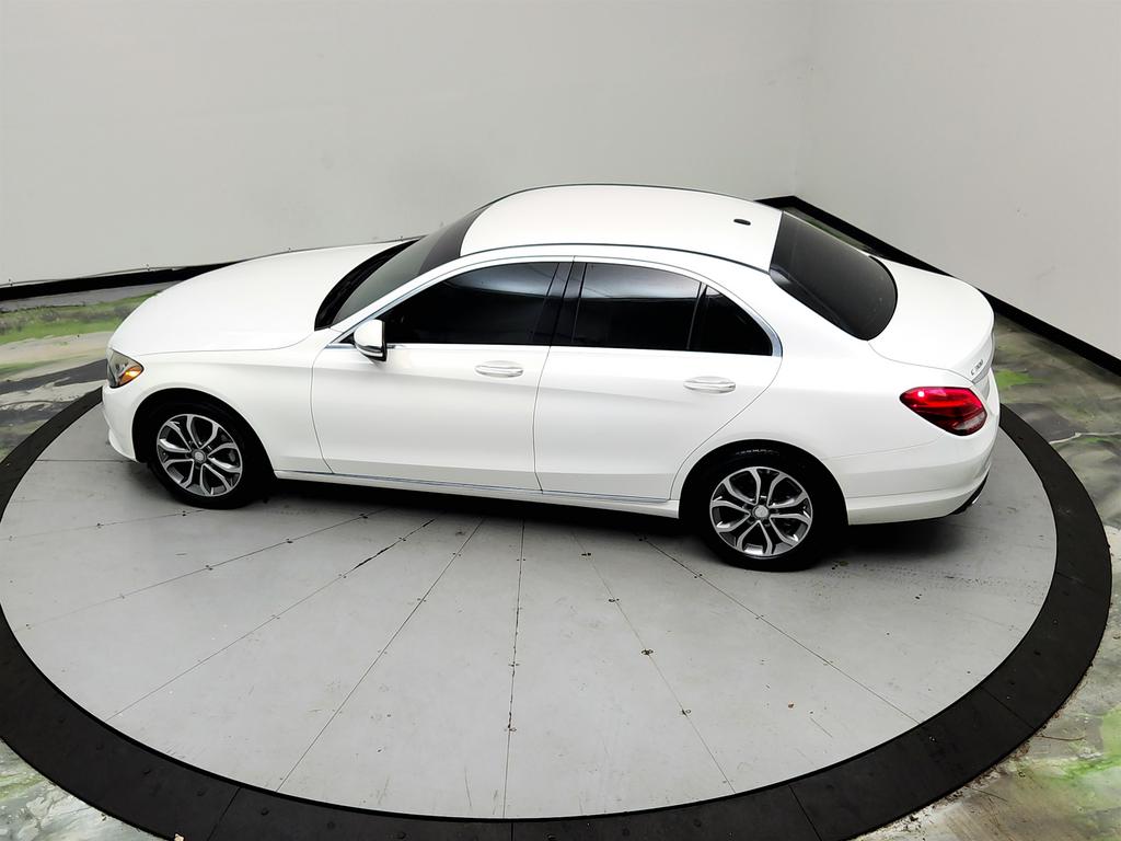 2016 Mercedes-Benz C-Class - $8,995