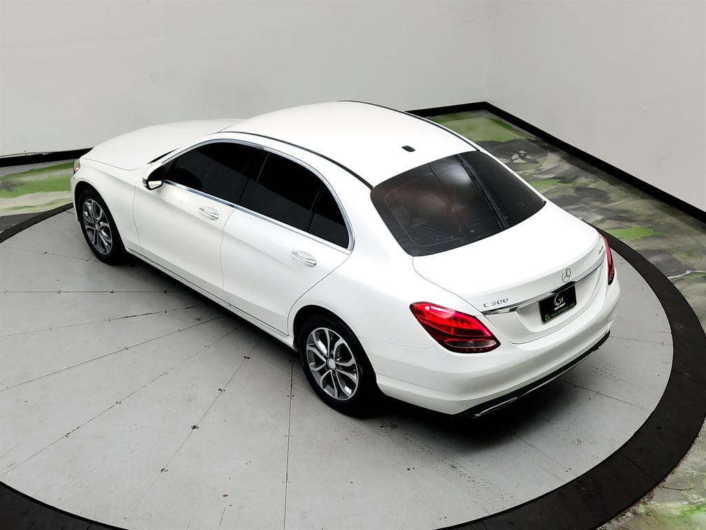 2016 Mercedes-Benz C-Class - $8,995