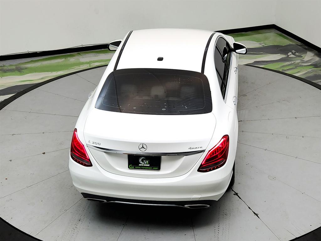 2016 Mercedes-Benz C-Class - $8,995