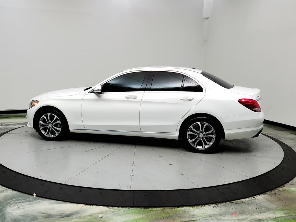 2016 Mercedes-Benz C-Class - $8,995