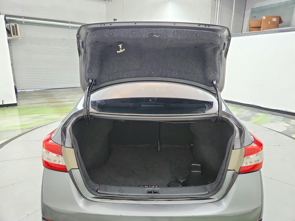 2015 Nissan Sentra - $3,495