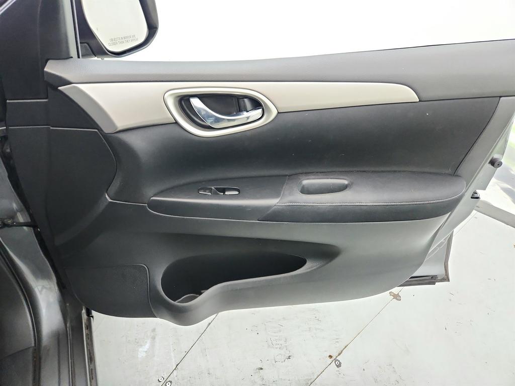 2015 Nissan Sentra - $3,495