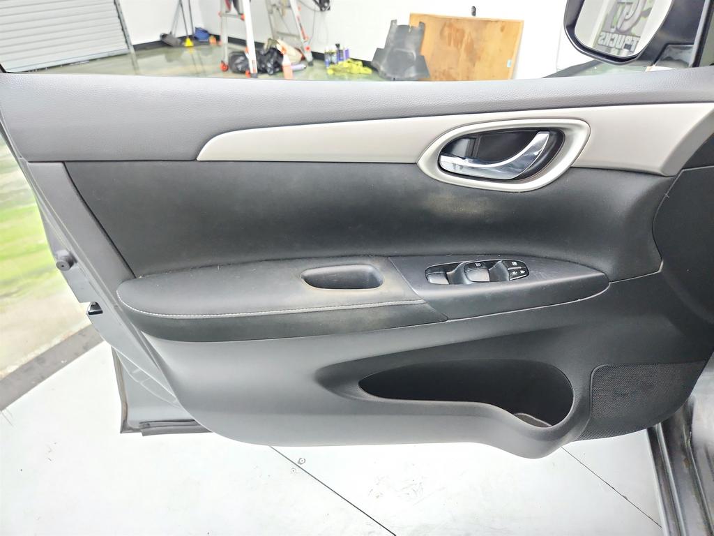 2015 Nissan Sentra - $3,495