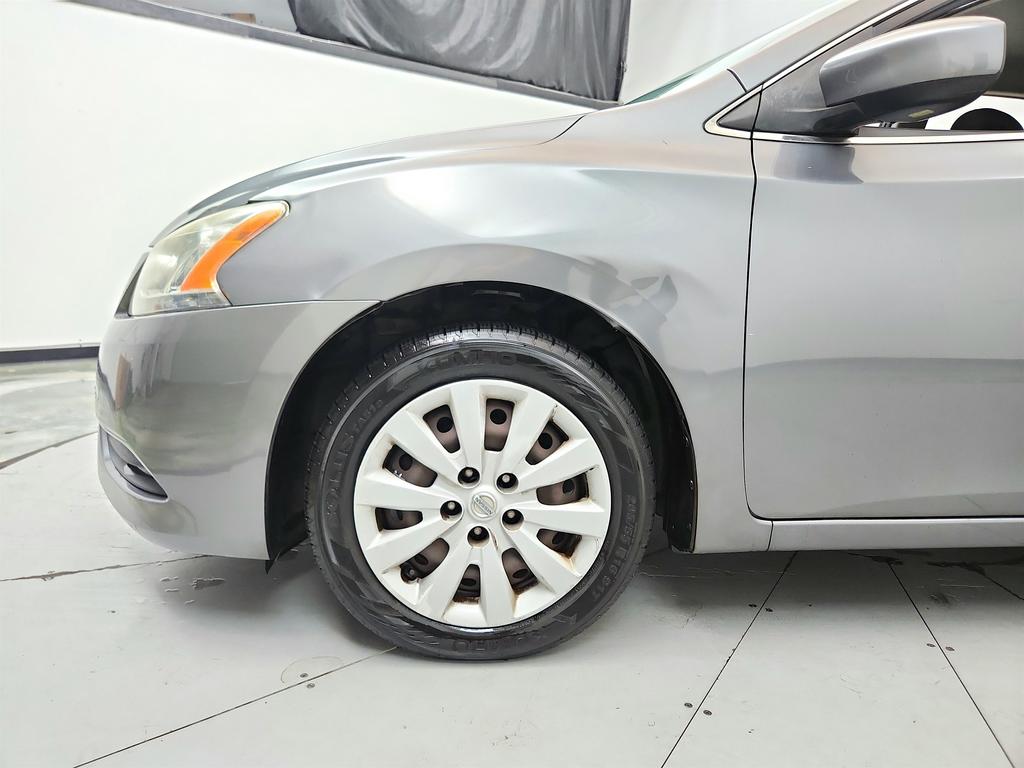 2015 Nissan Sentra - $3,495