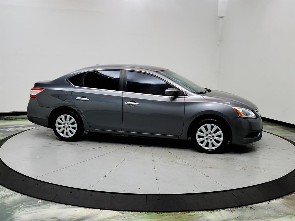 2015 Nissan Sentra - $3,495