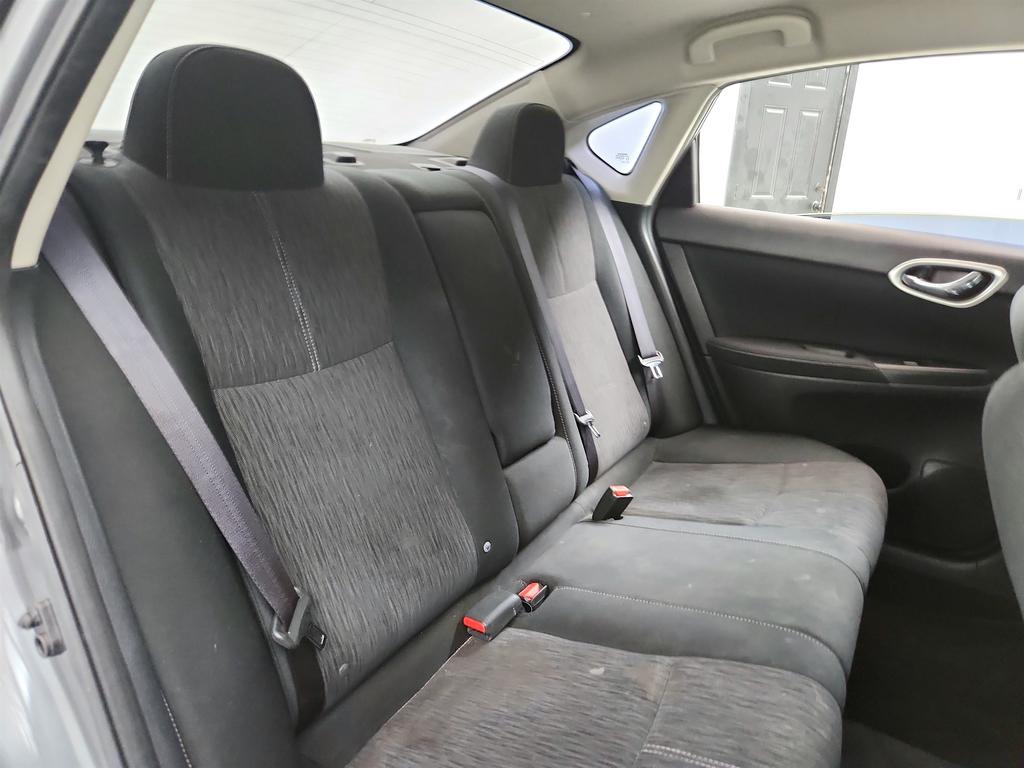 2015 Nissan Sentra - $3,495