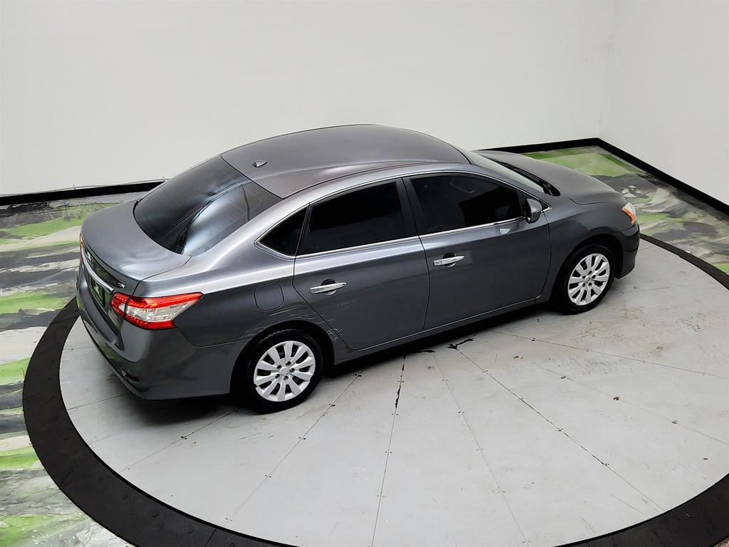 2015 Nissan Sentra - $3,495