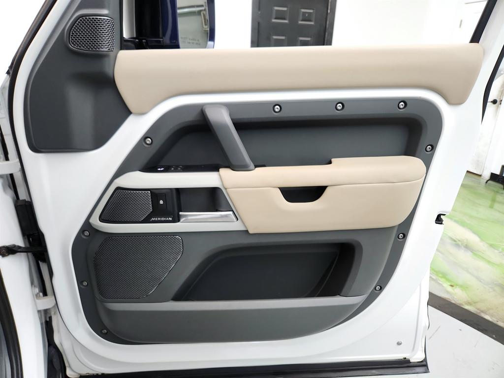 2020 Land Rover Defender - $32,195
