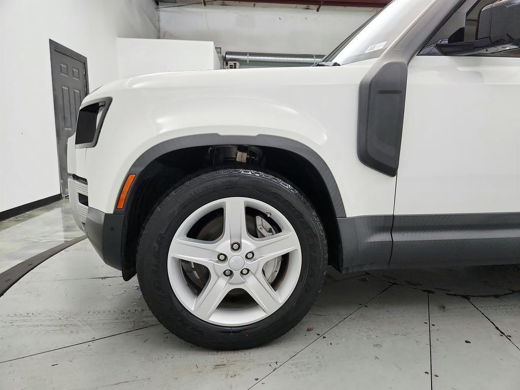 2020 Land Rover Defender - $32,195