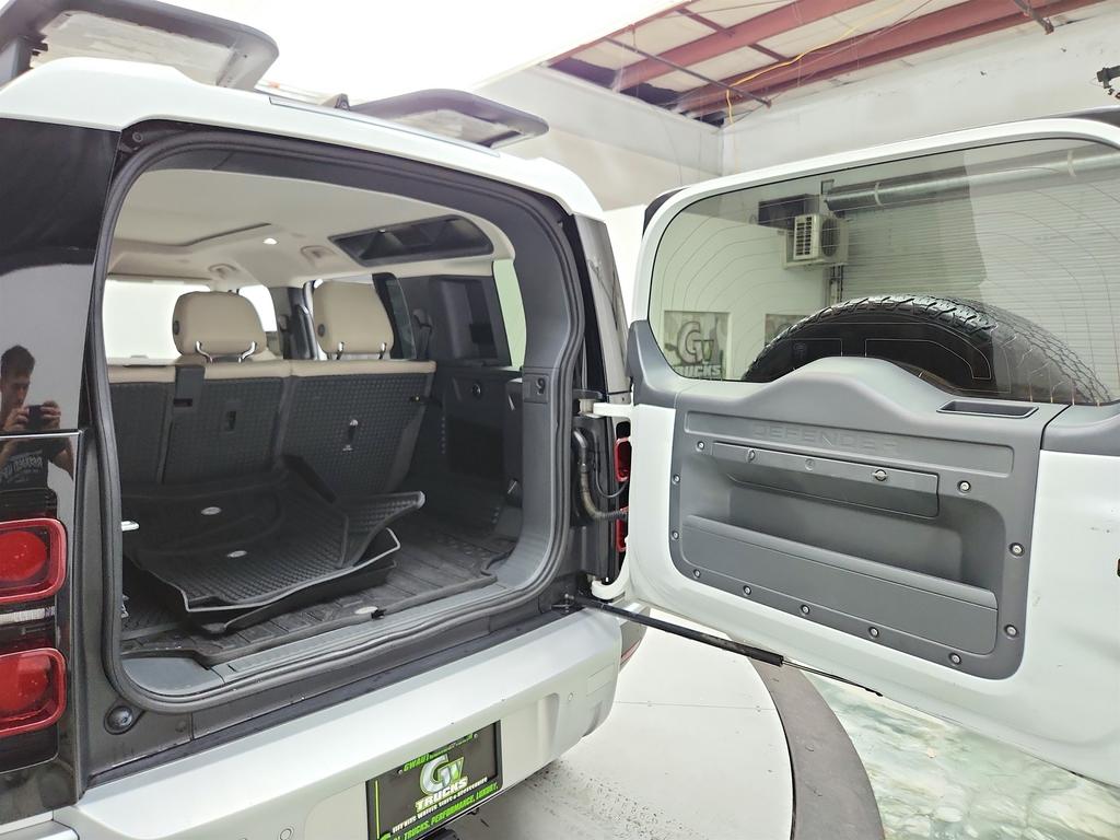 2020 Land Rover Defender - $32,195
