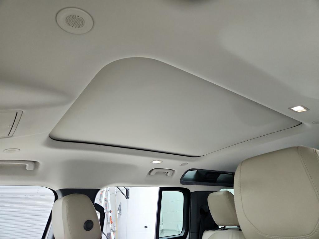2020 Land Rover Defender - $32,195