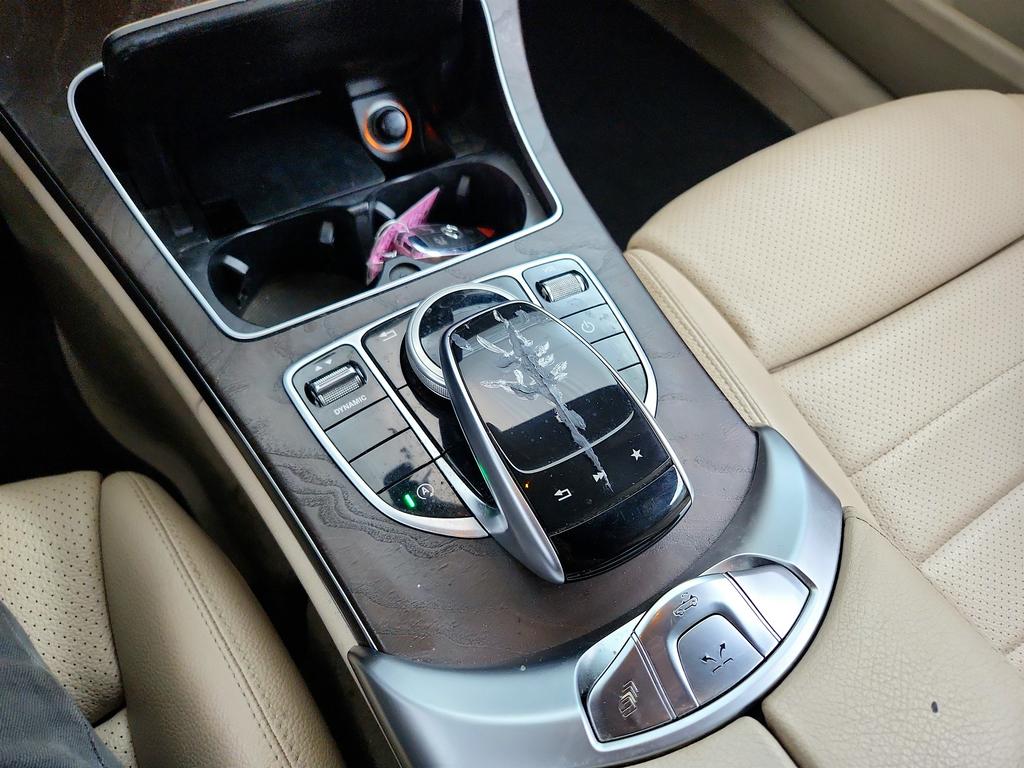 2018 Mercedes-Benz C-Class - $21,145