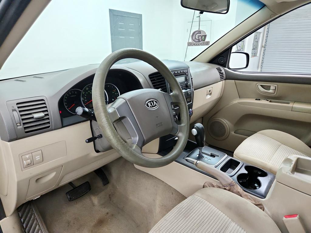 2009 Kia Sorento - $2,149