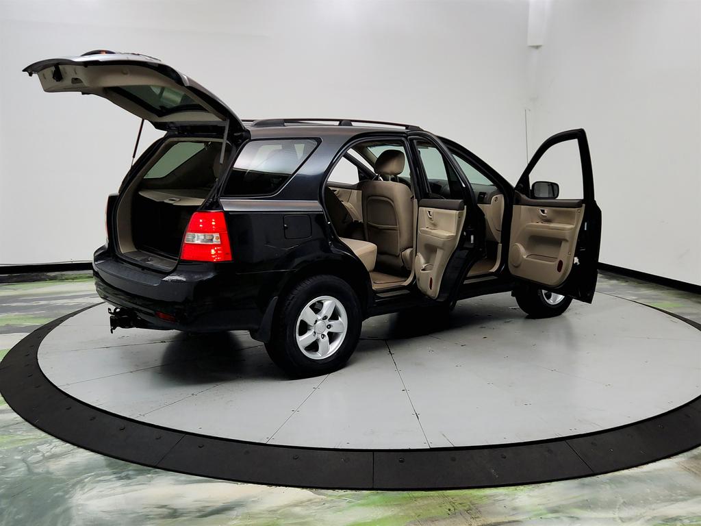 2009 Kia Sorento - $2,149