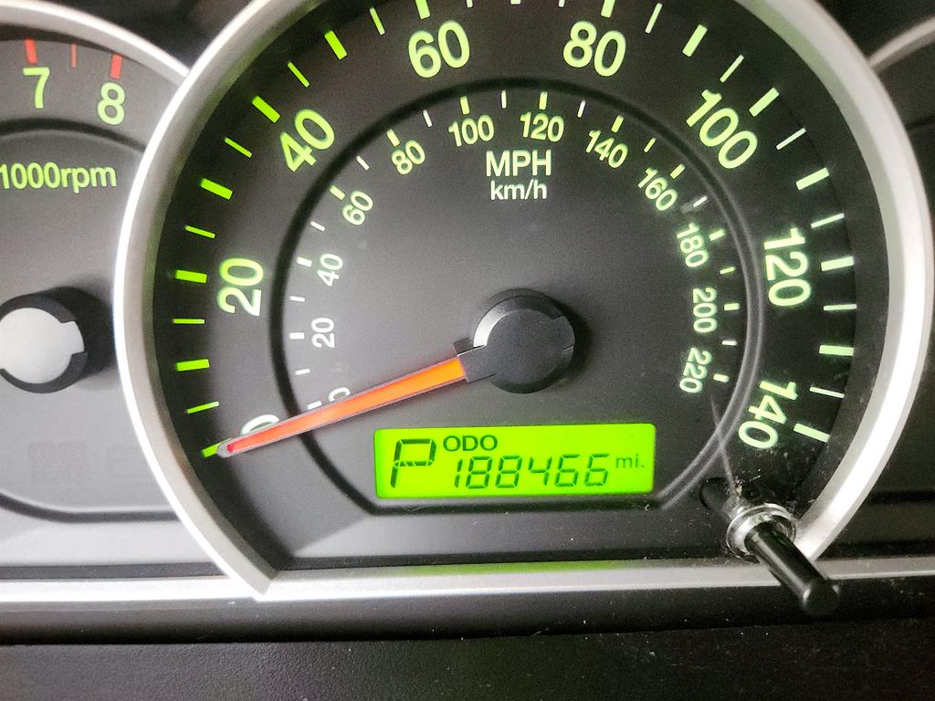 2009 Kia Sorento - $2,149