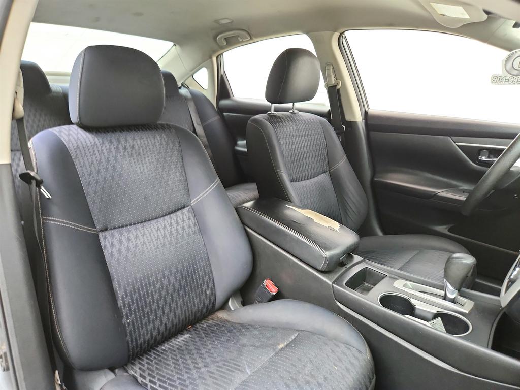 2016 Nissan Altima - $4,255