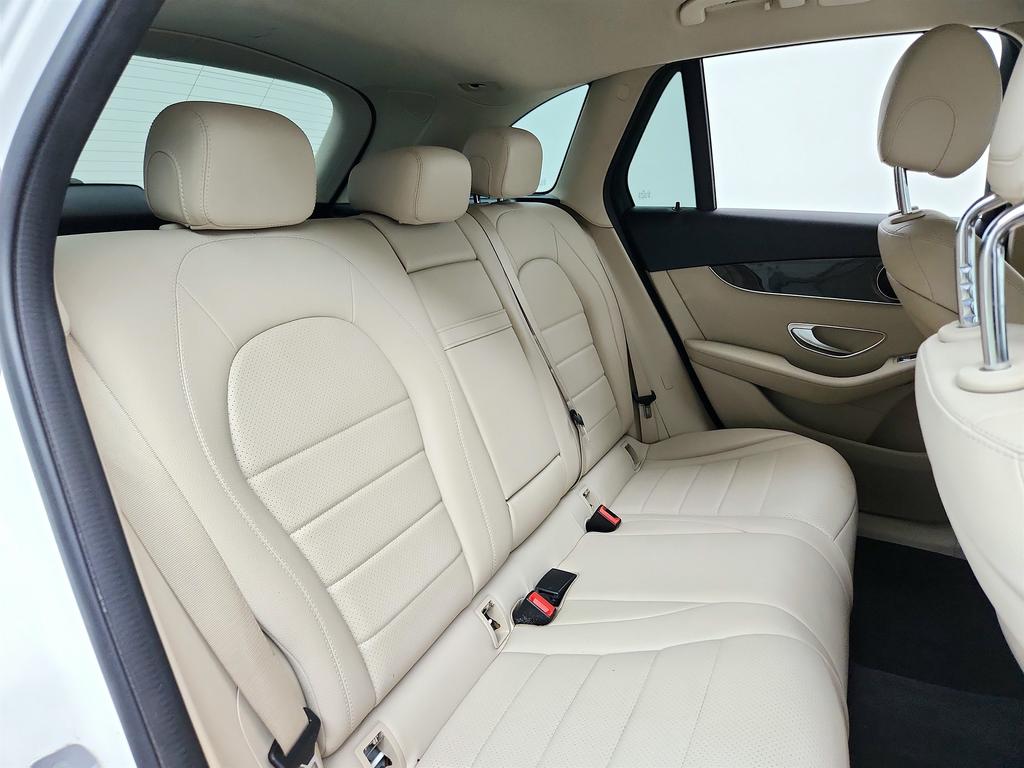 2020 Mercedes-Benz C-Class - $13,945