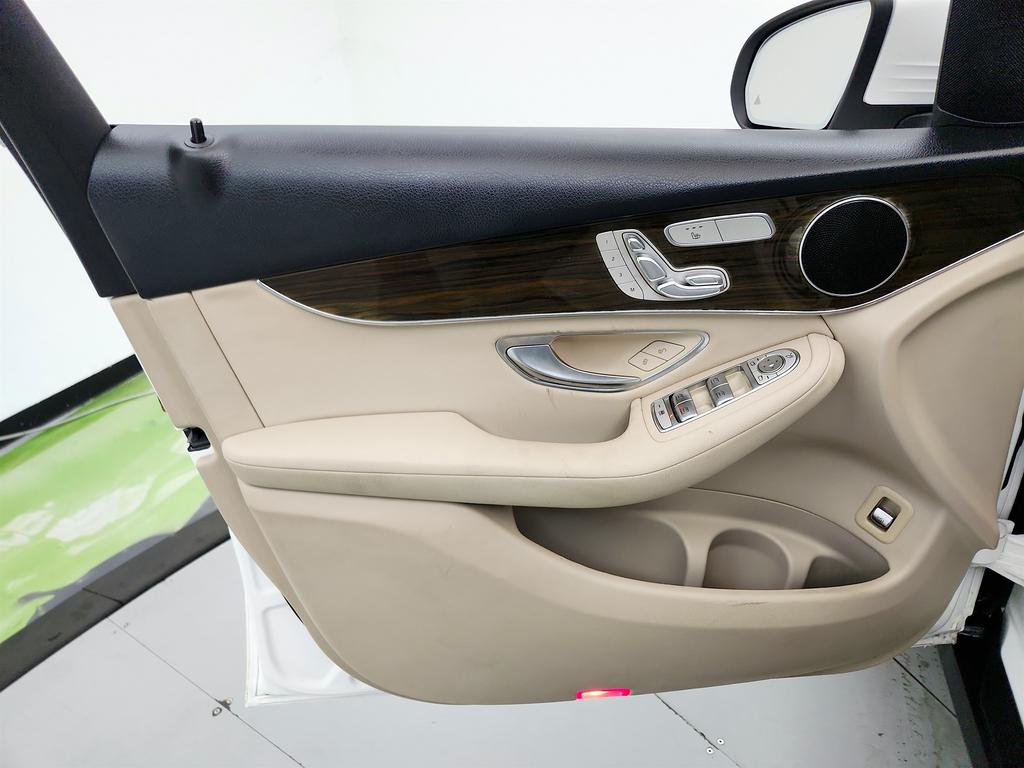 2020 Mercedes-Benz C-Class - $13,945