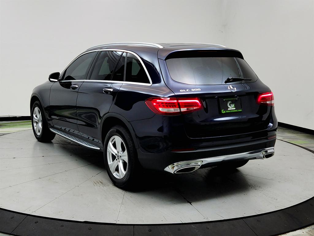 2017 Mercedes-Benz C-Class - $9,950