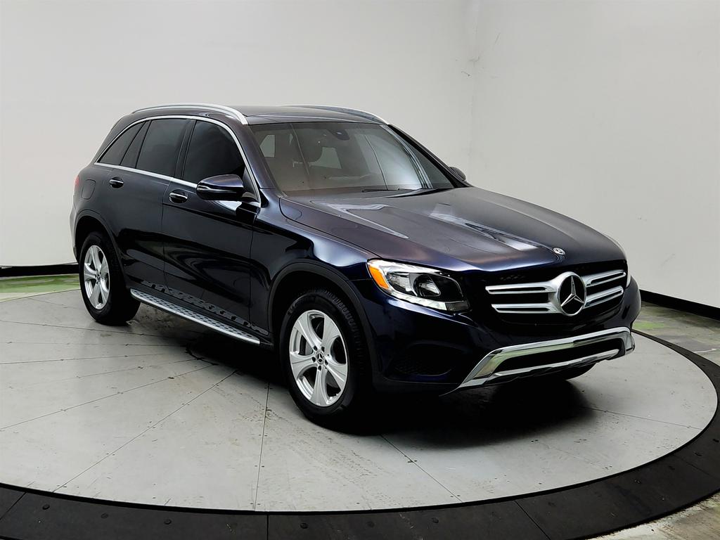 2017 Mercedes-Benz C-Class - $9,950