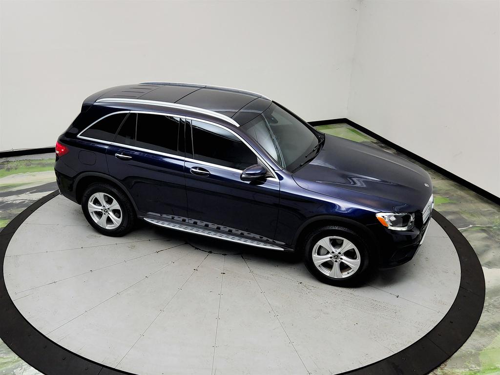 2017 Mercedes-Benz C-Class - $9,950