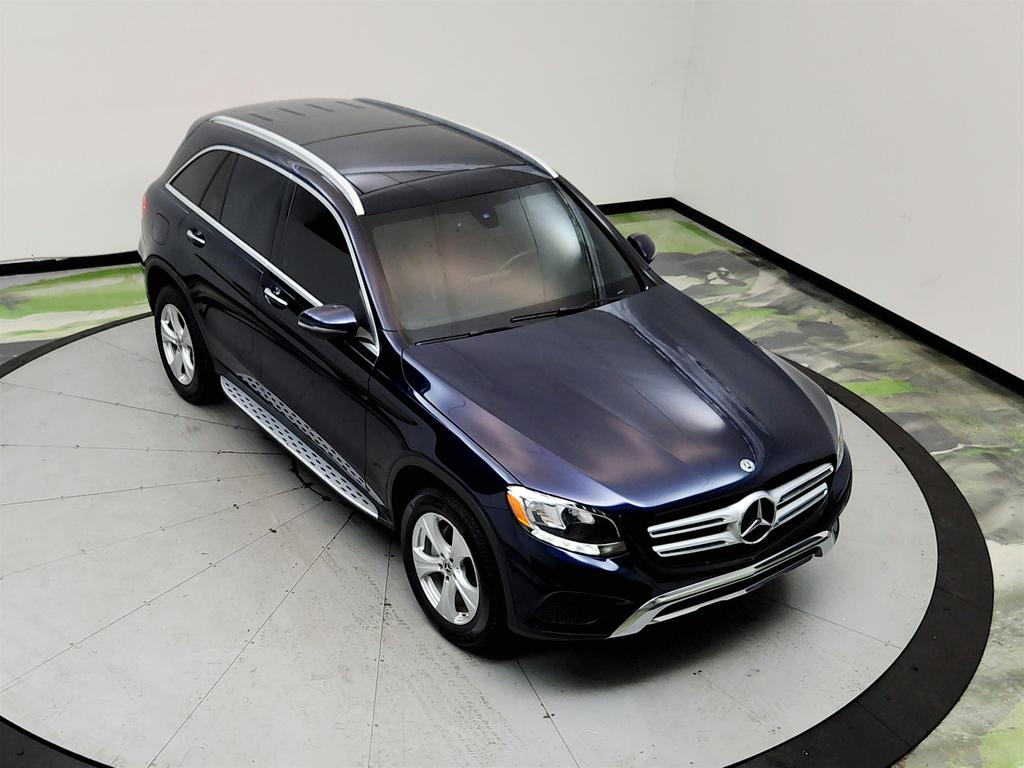 2017 Mercedes-Benz C-Class - $9,950