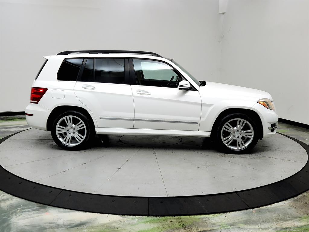 2013 Mercedes-Benz GLK-Class - $8,695