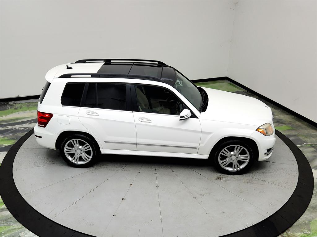 2013 Mercedes-Benz GLK-Class - $8,695