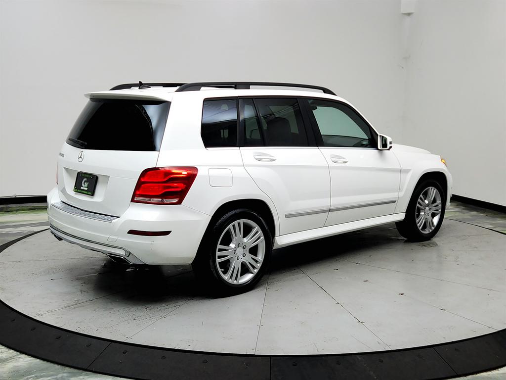 2013 Mercedes-Benz GLK-Class - $8,695