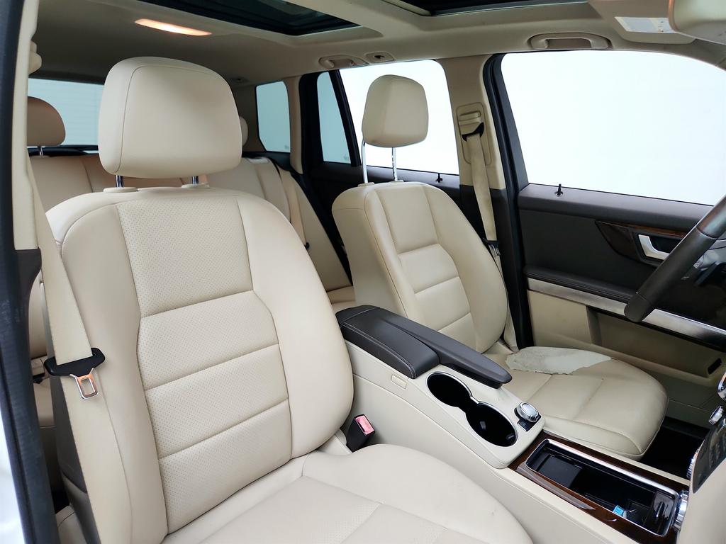 2013 Mercedes-Benz GLK-Class - $8,695