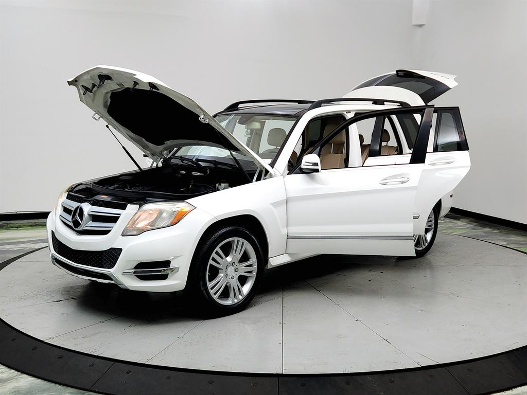 2013 Mercedes-Benz GLK-Class - $8,695