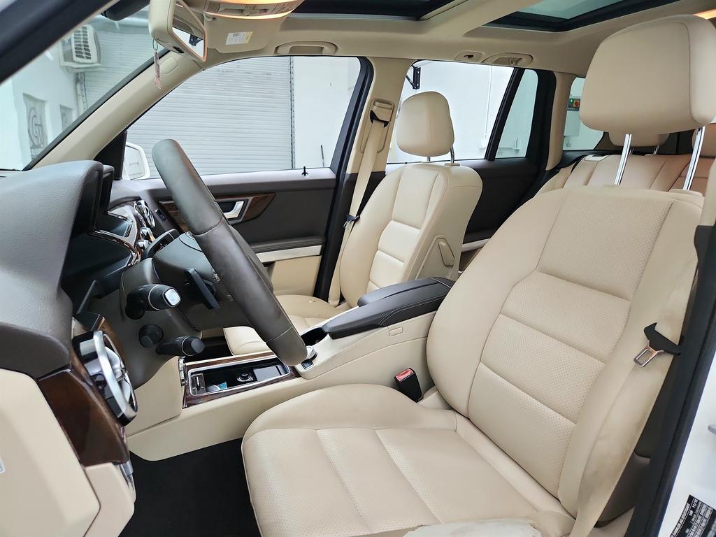 2013 Mercedes-Benz GLK-Class - $8,695