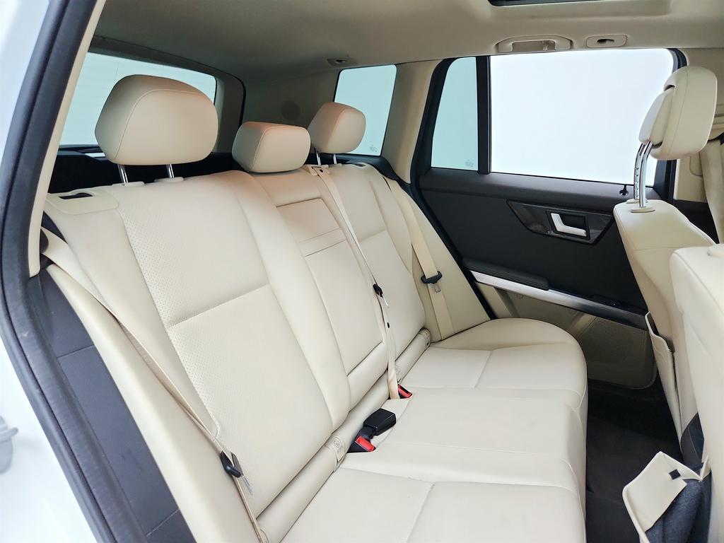 2013 Mercedes-Benz GLK-Class - $8,695