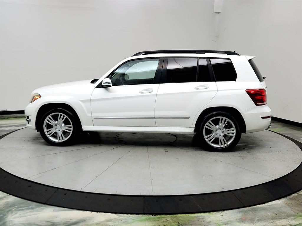 2013 Mercedes-Benz GLK-Class - $8,695